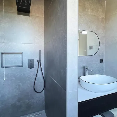 4venice Malcontenta *